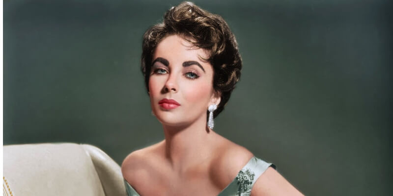 liz taylor con il classico look anni 50