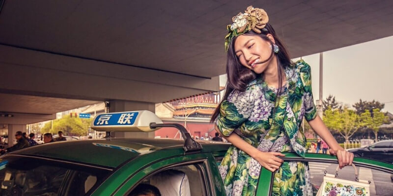 una immagine della campagna d&g loves china