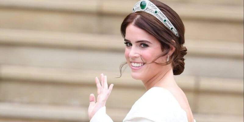 la principessa eugienie con la tiara di smeraldi nel giorno del suo matrimonio