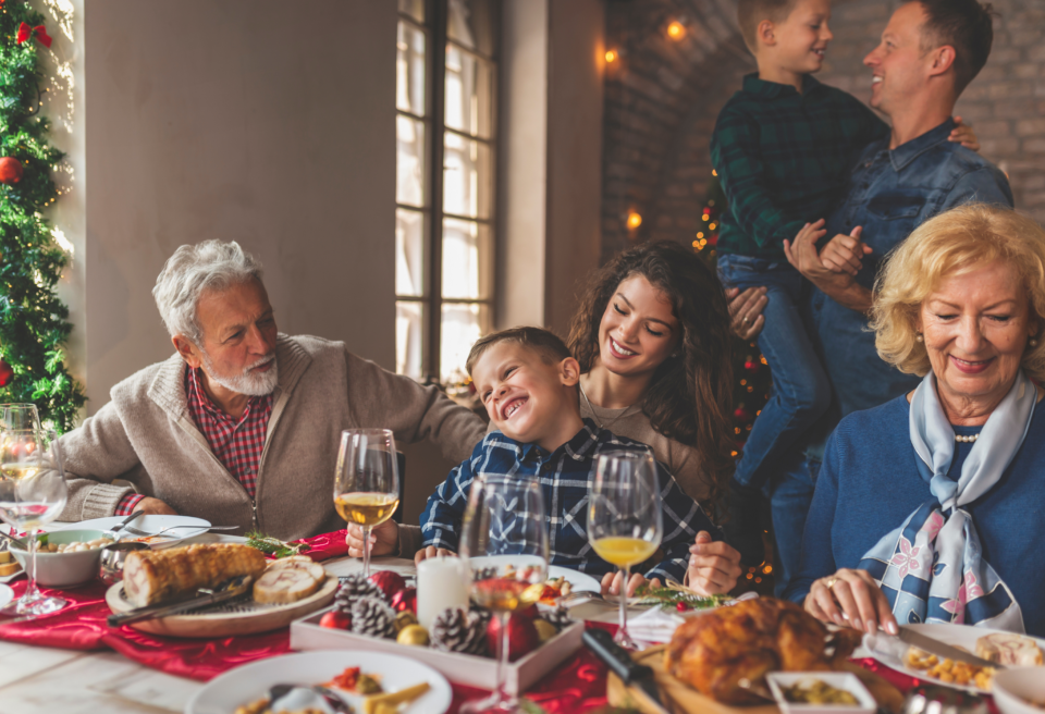 5 regole di galateo salvavita per riunioni di famiglia