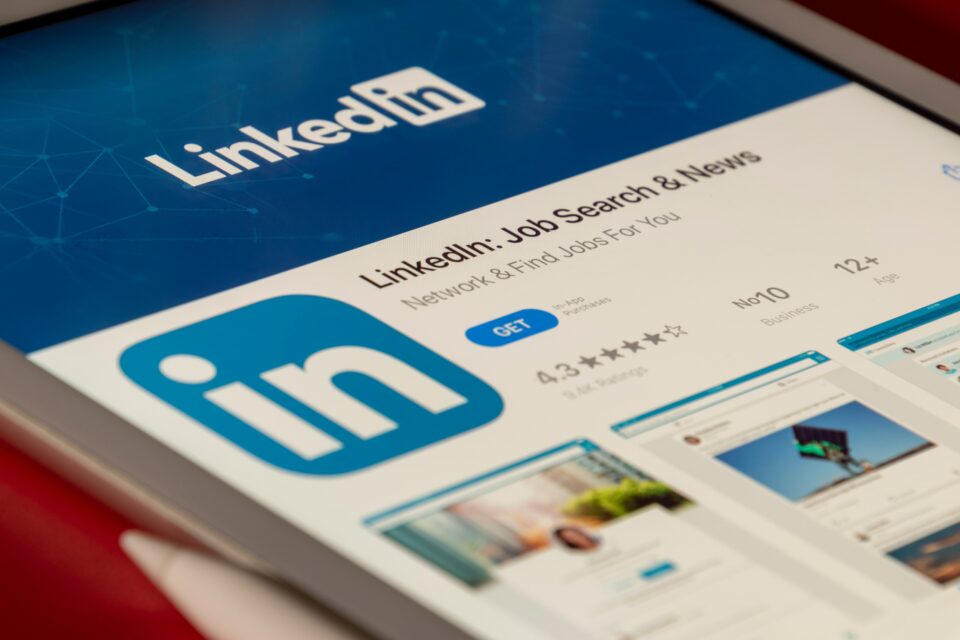 Come usare LinkedIn: 9 consigli di Business Etiquette