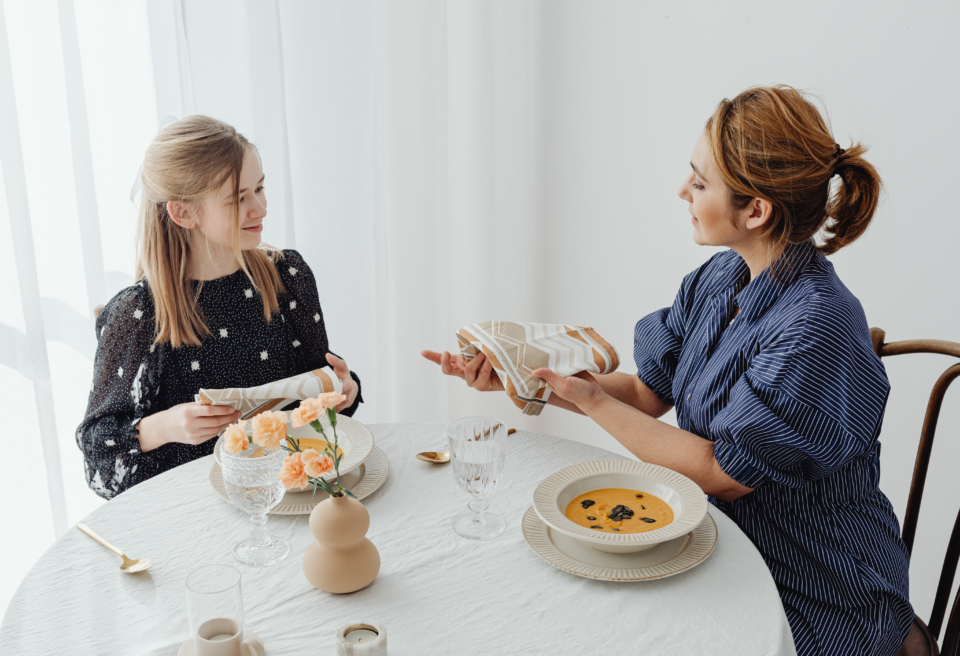 Perché seguire il bon ton? A cosa serve il galateo?